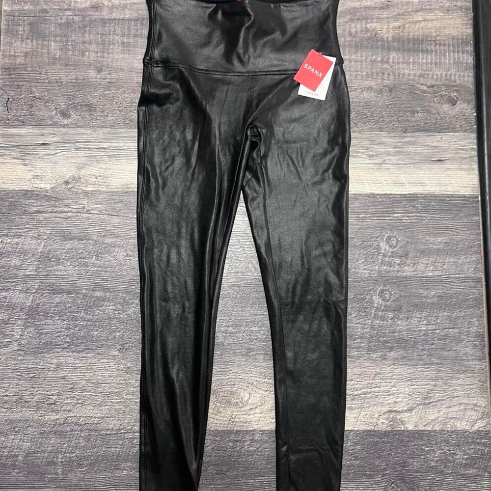 SPANX Faux Leather Leggings NWT Black High Waisted Shaping Pull On